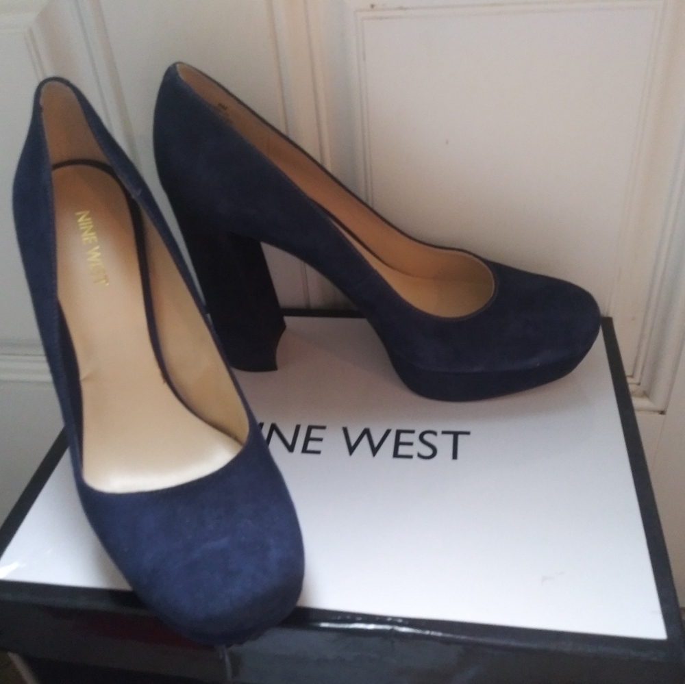 Nine West Navy Blue Heels